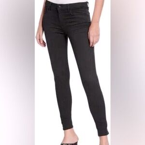 Joe's Jeans Skinny Corduroy Black Visionaire - Size 28